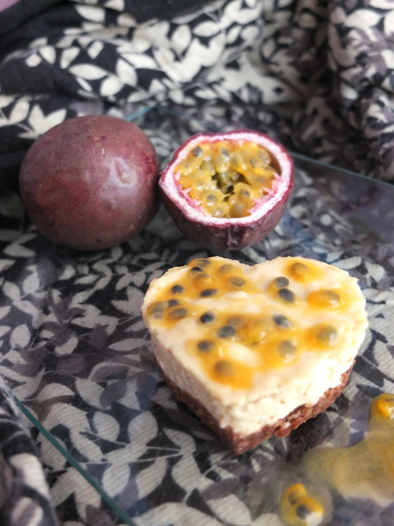 Passion fruit mousse cakes