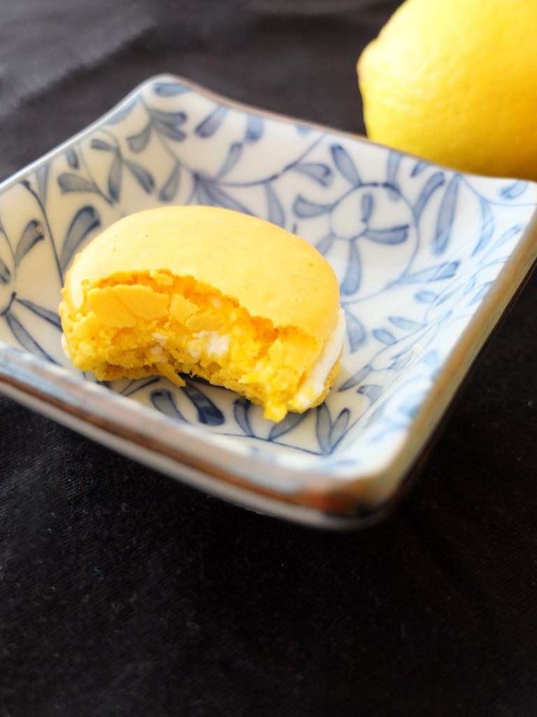 Lemon cream macarons