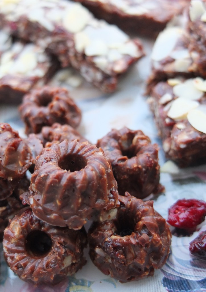 Heavenly cocoa bites