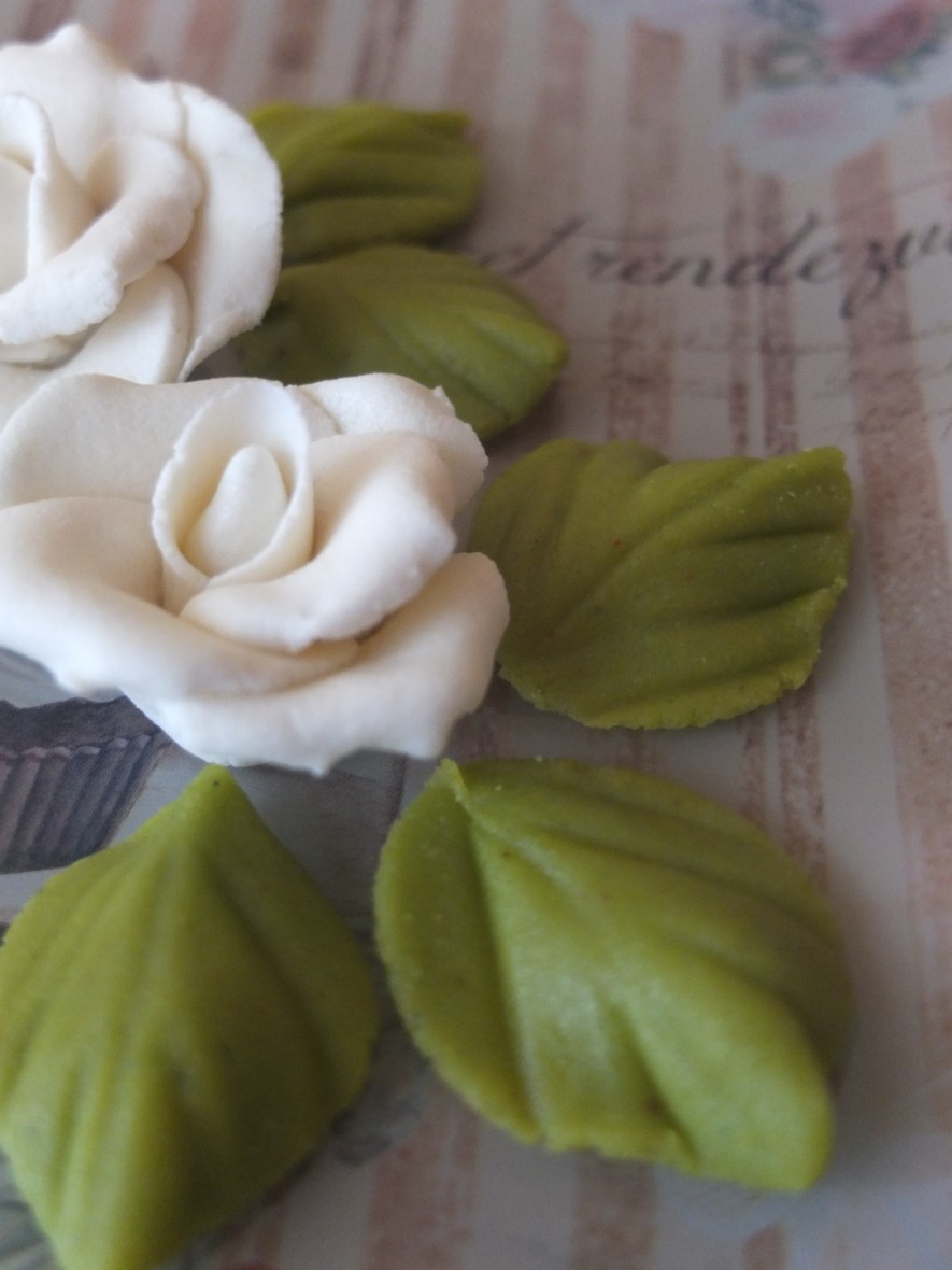Marzipan roses and leaves