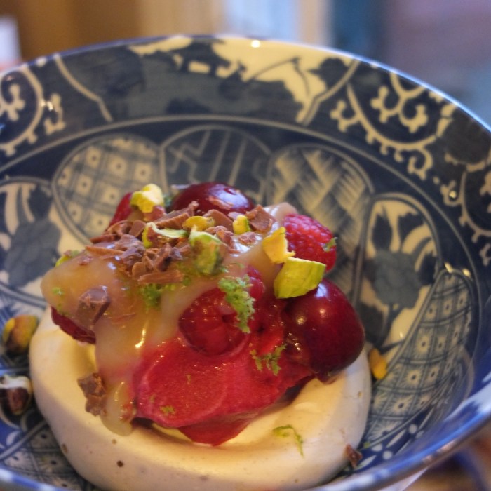 A meringue nest buffet