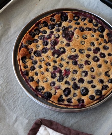 Healthier blueberry and pine nut tart