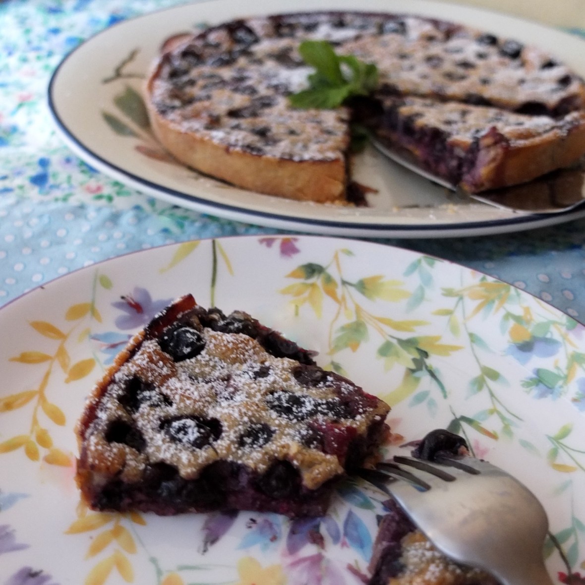 Healthier blueberry and pine nut tart