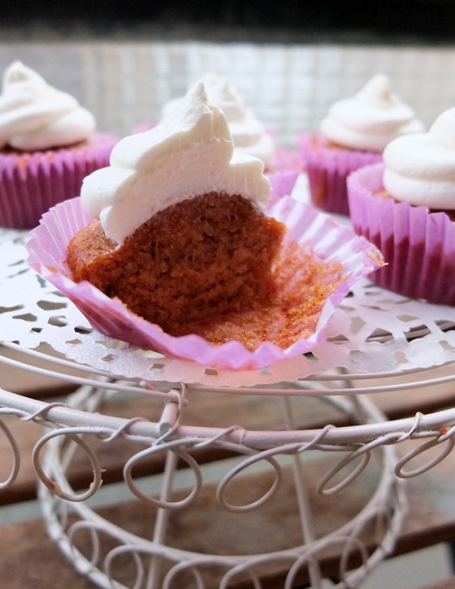 Jamaican ginger cupcakes with lemon frosting