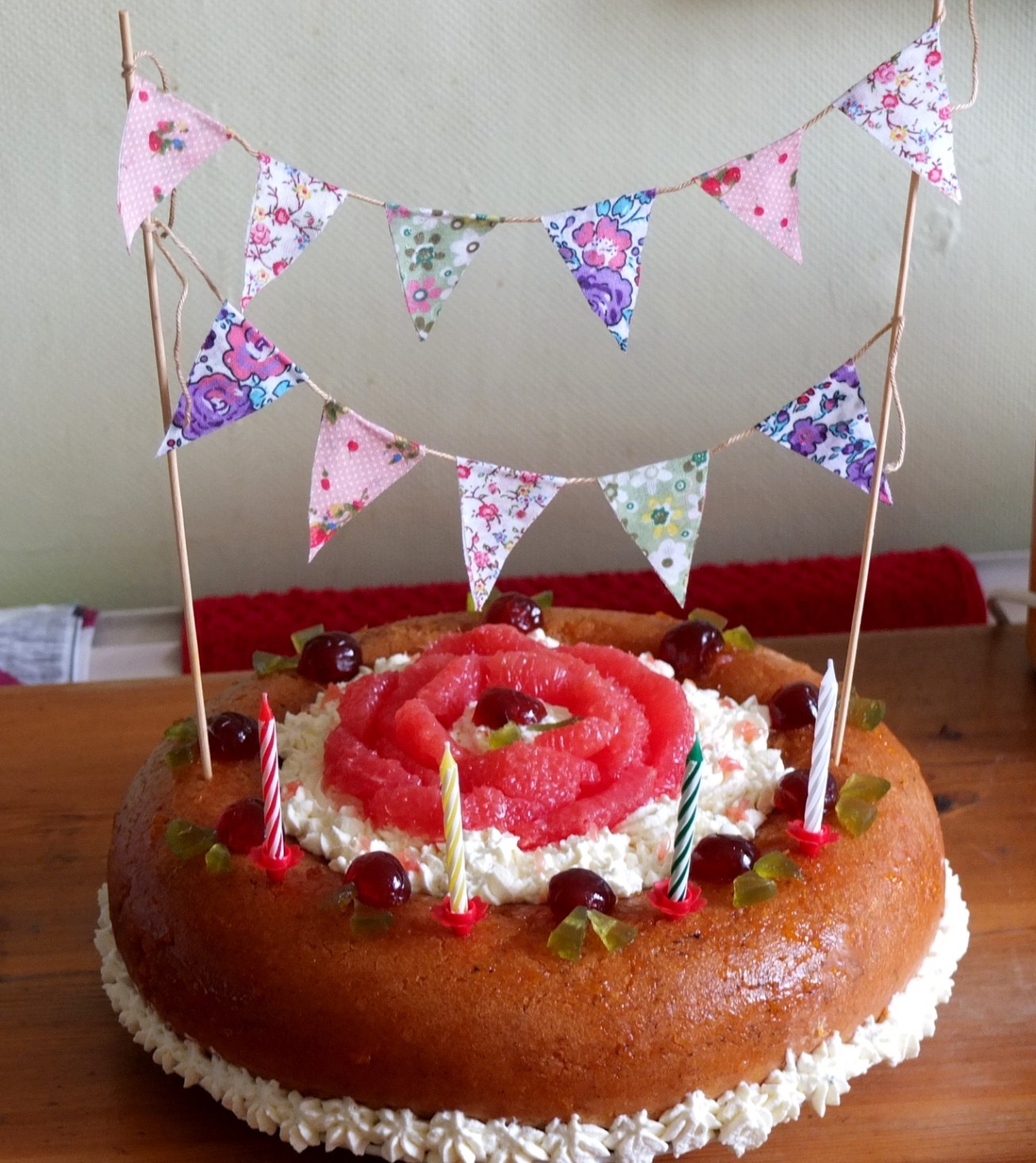 Cake bunting - on the cake