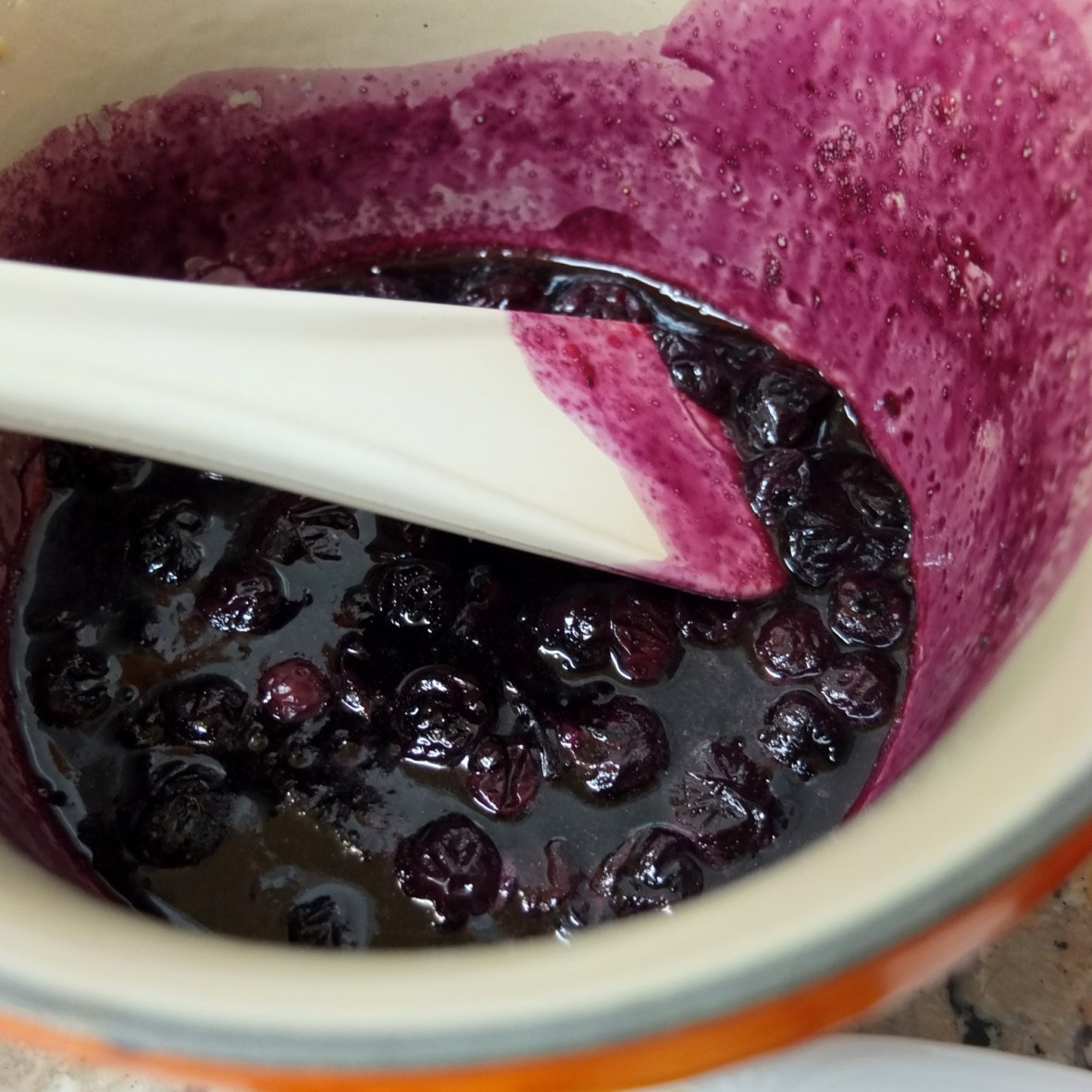 spiced fruit en papillote - blueberry sauce