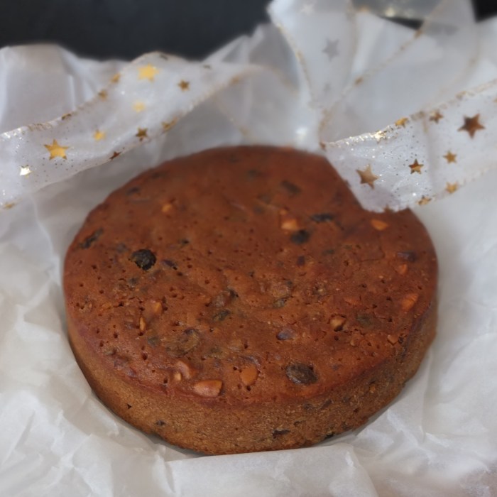 Christmas fruitcake with ginger