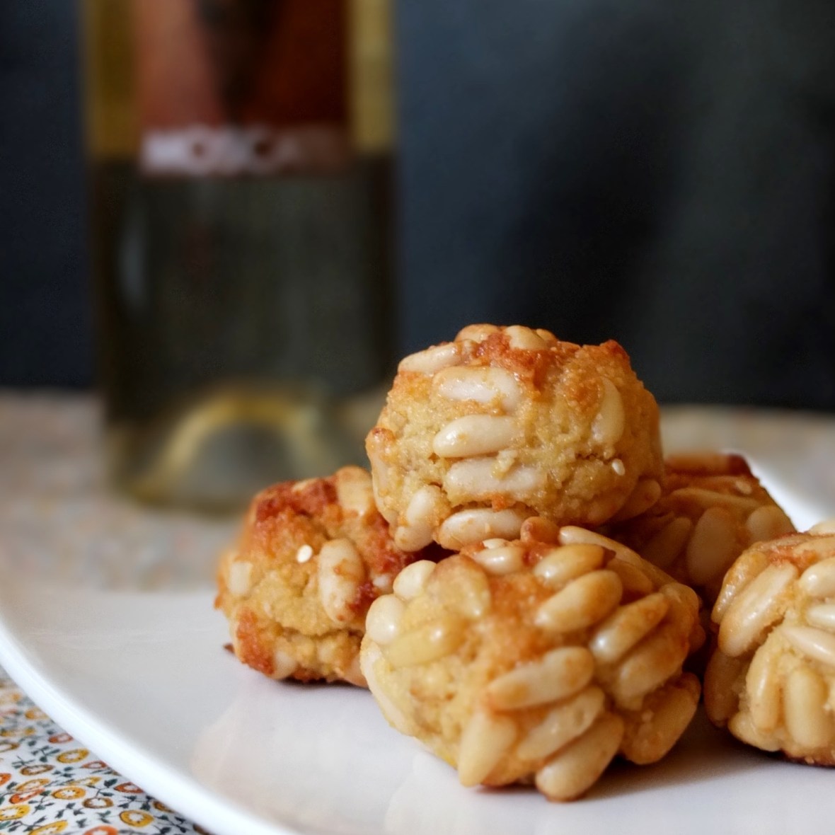 Panellets almond cookies