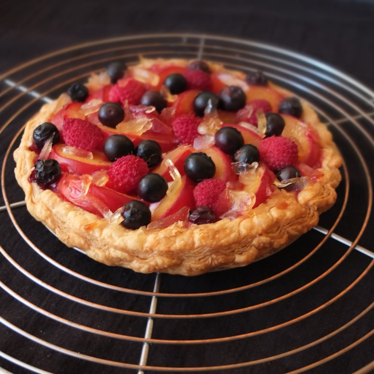 Baked gingery fruit and quark tart (with optional inverted puff pastry)