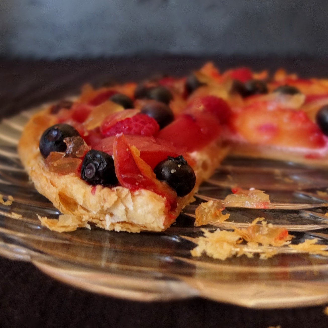 Baked gingery fruit and quark tart (with optional inverted puff pastry)
