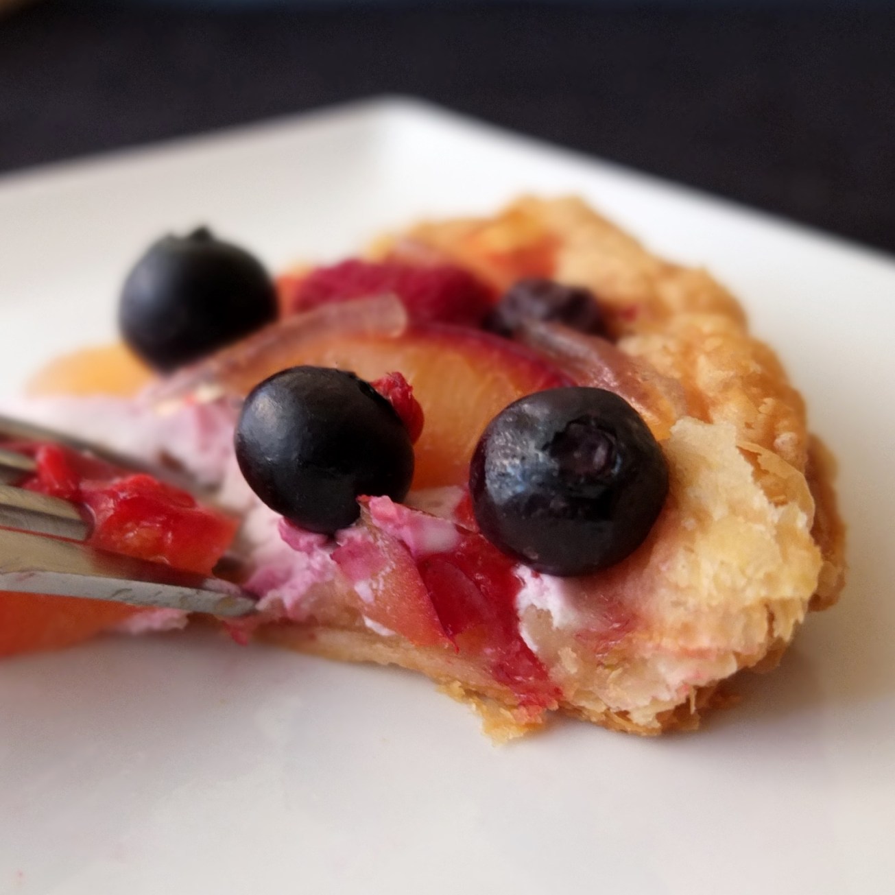 Baked gingery fruit and quark tart (with optional inverted puff pastry)