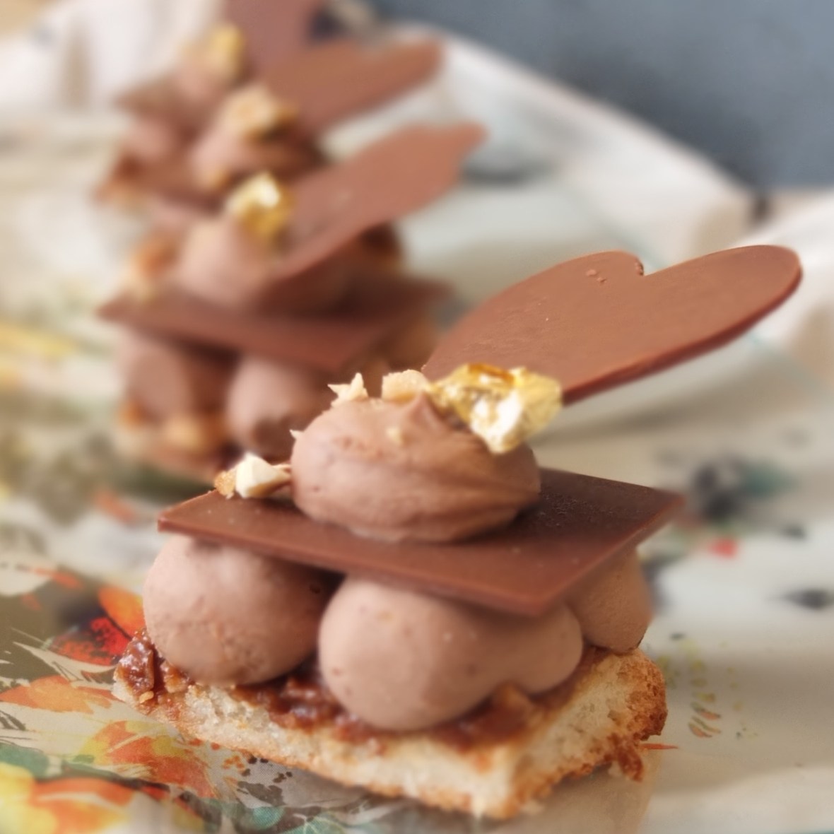 Dreamy chocolate hazelnut dacquoise mini cakes