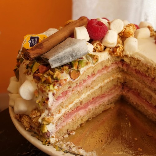 Masala chai, raspberry and pistachio layer cake