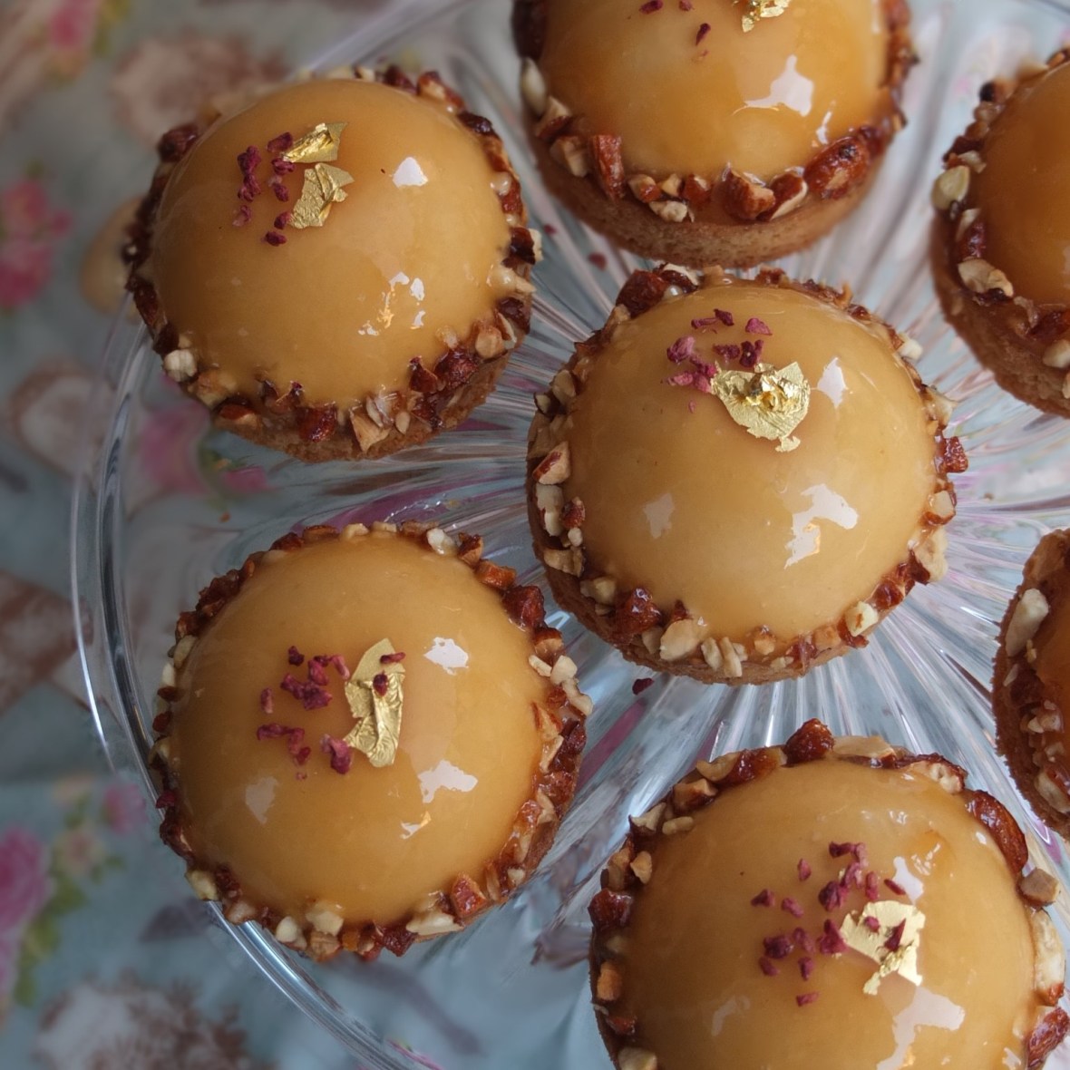 Caramel-raspberry dome cakes - Dreams of Florence