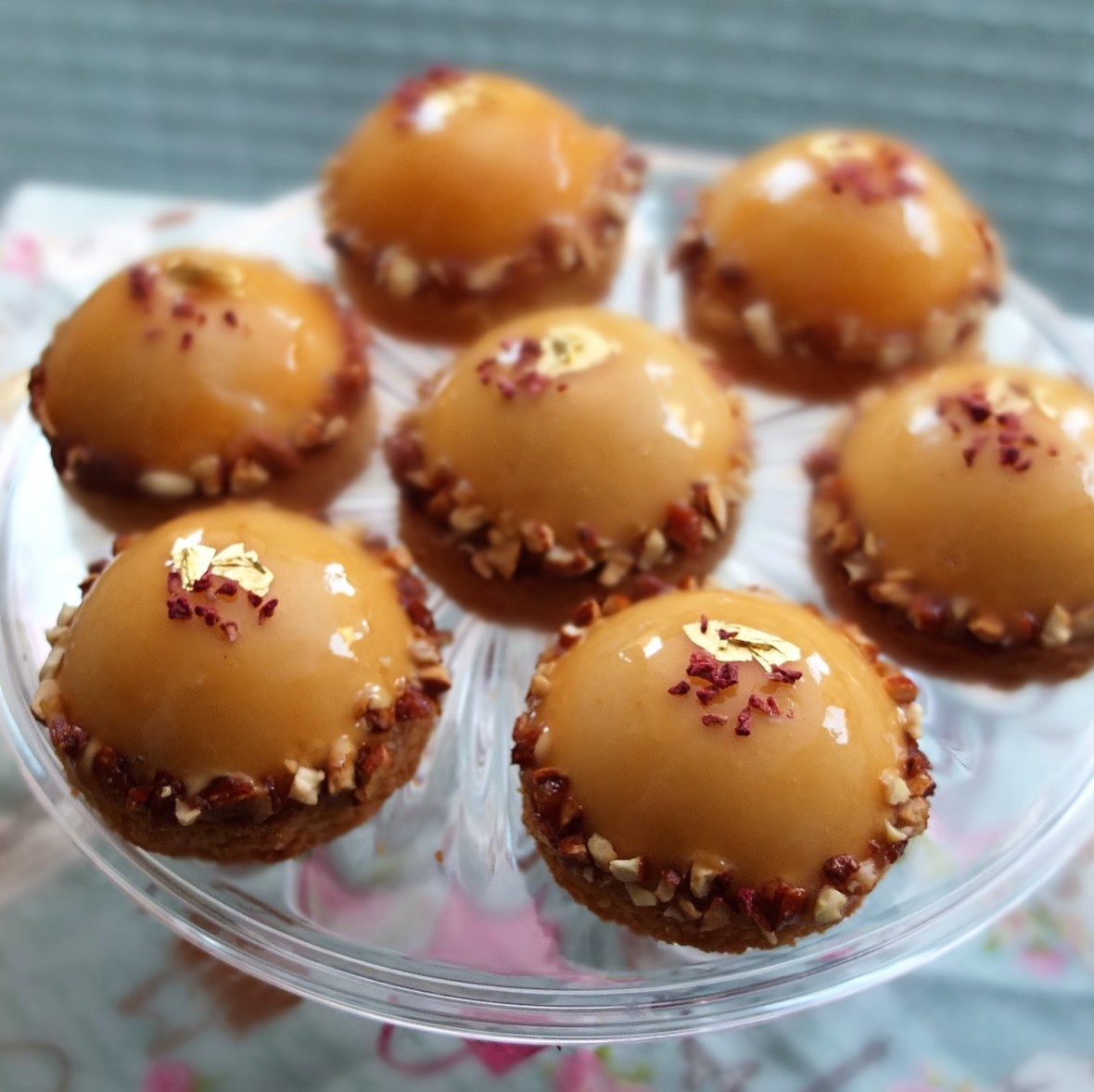 Caramel-raspberry dome cakes - Dreams of Florence