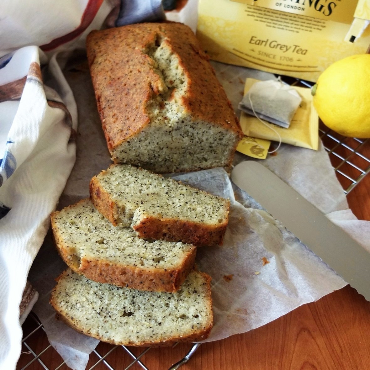 Earl grey tea and lemon loaf cake