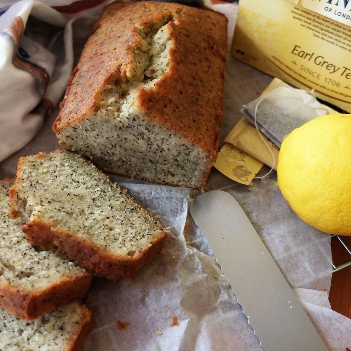 Earl grey tea and lemon loaf cake