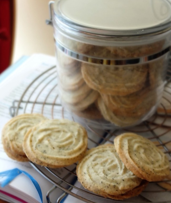 Earl Grey melting moments biscuits (cookies)