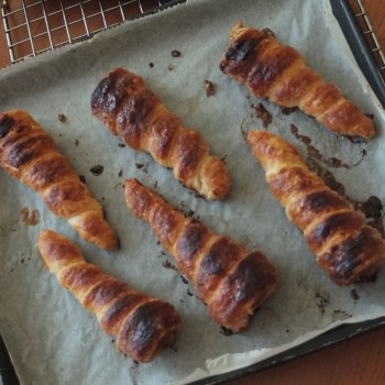 Puff pastry horns or cones