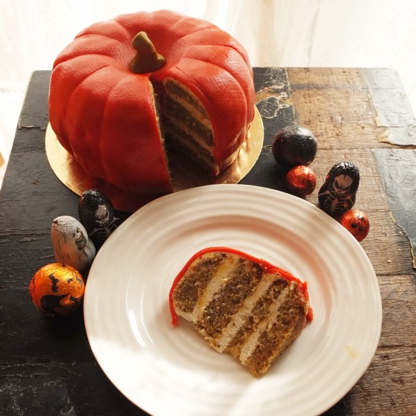 Pumpkin, lemon and Earl Grey tea layer cake!