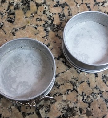 Butter and flour moulds for vegan chocolate cake