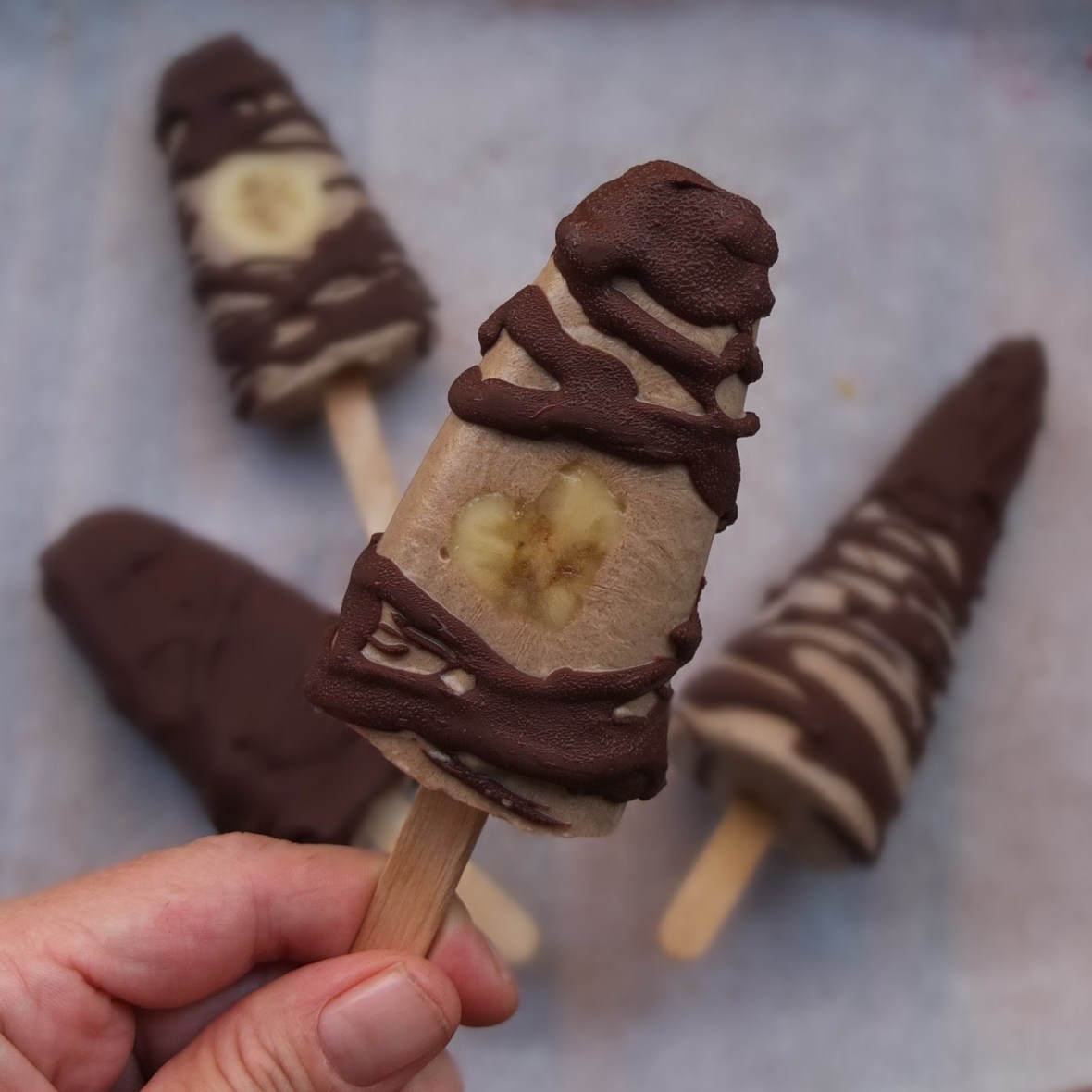 Creamy mocha ice lollies