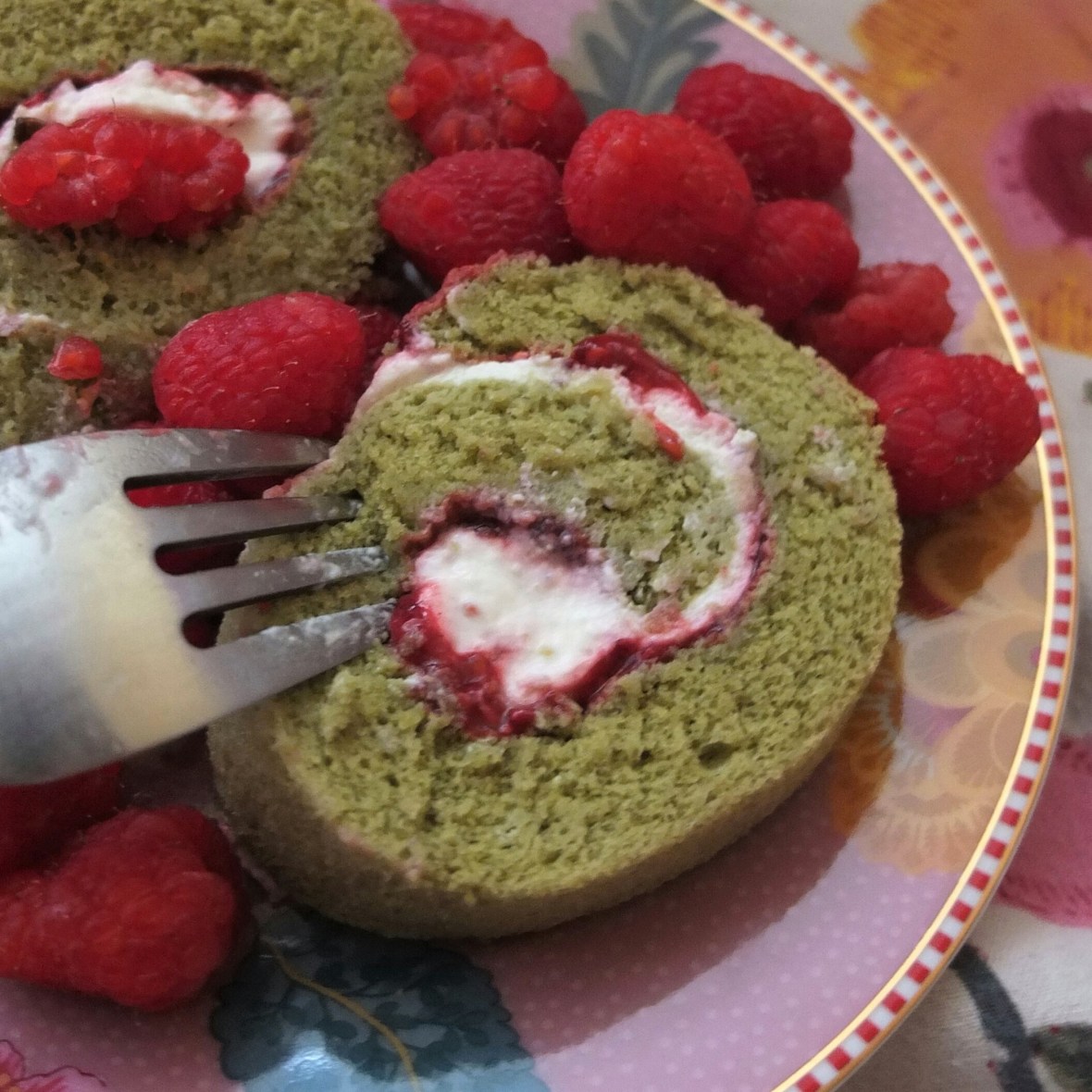 Healthier matcha, raspberry and ricotta cream swiss roll