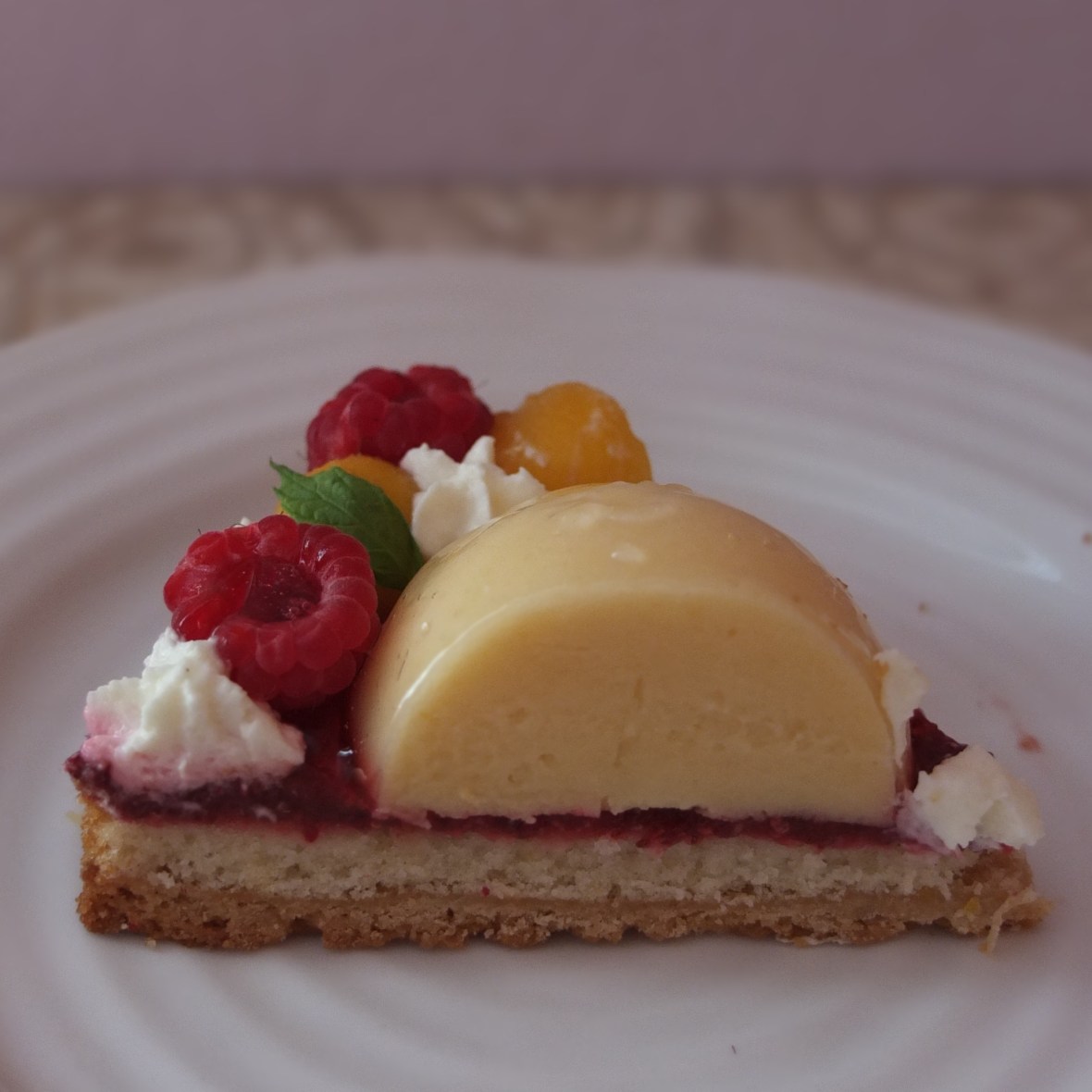 Raspberry, lemon and peach tarte Fantastik