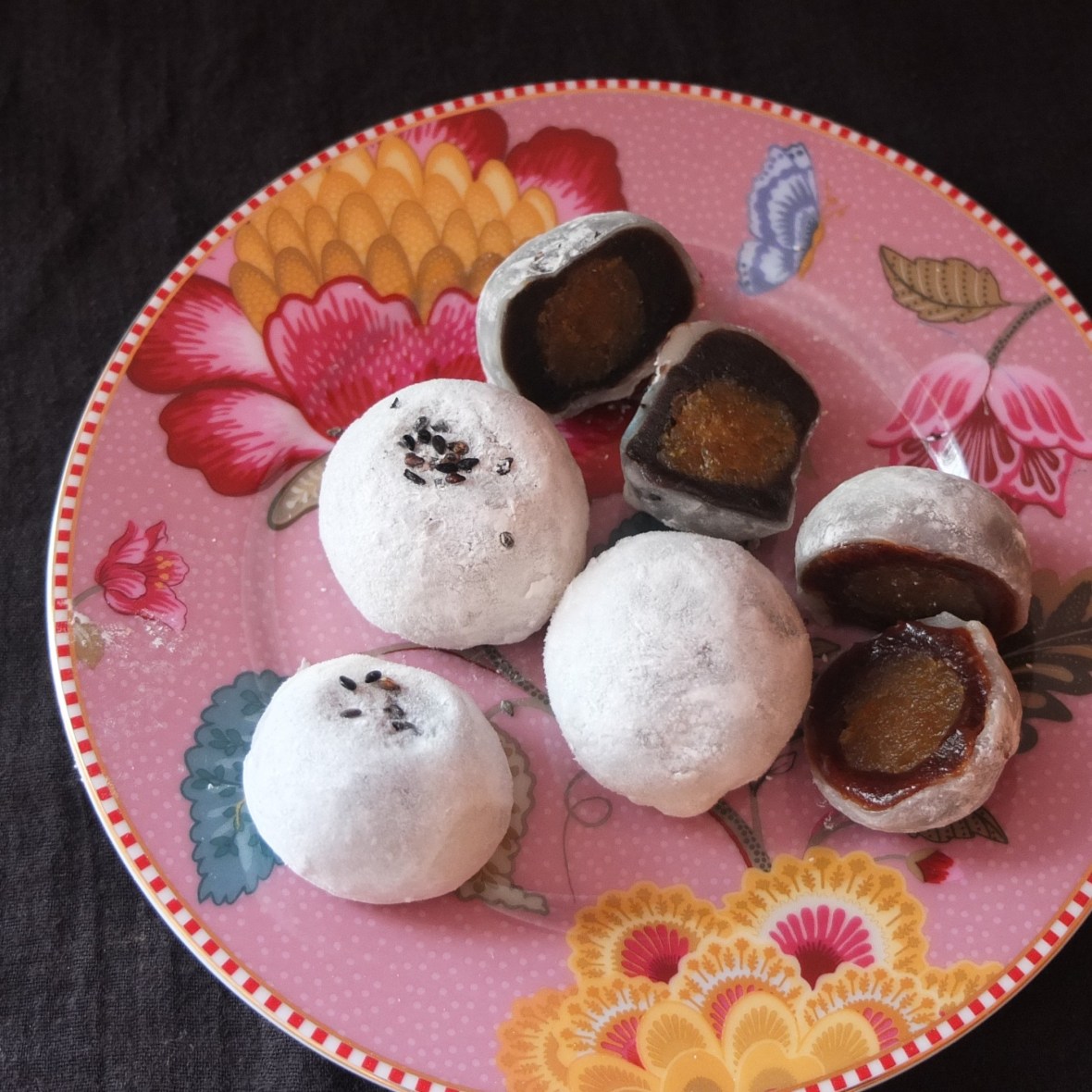 Red bean or black sesame and pineapple mochi rice cakes
