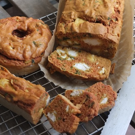 Chicken curry and coriander loaf cake