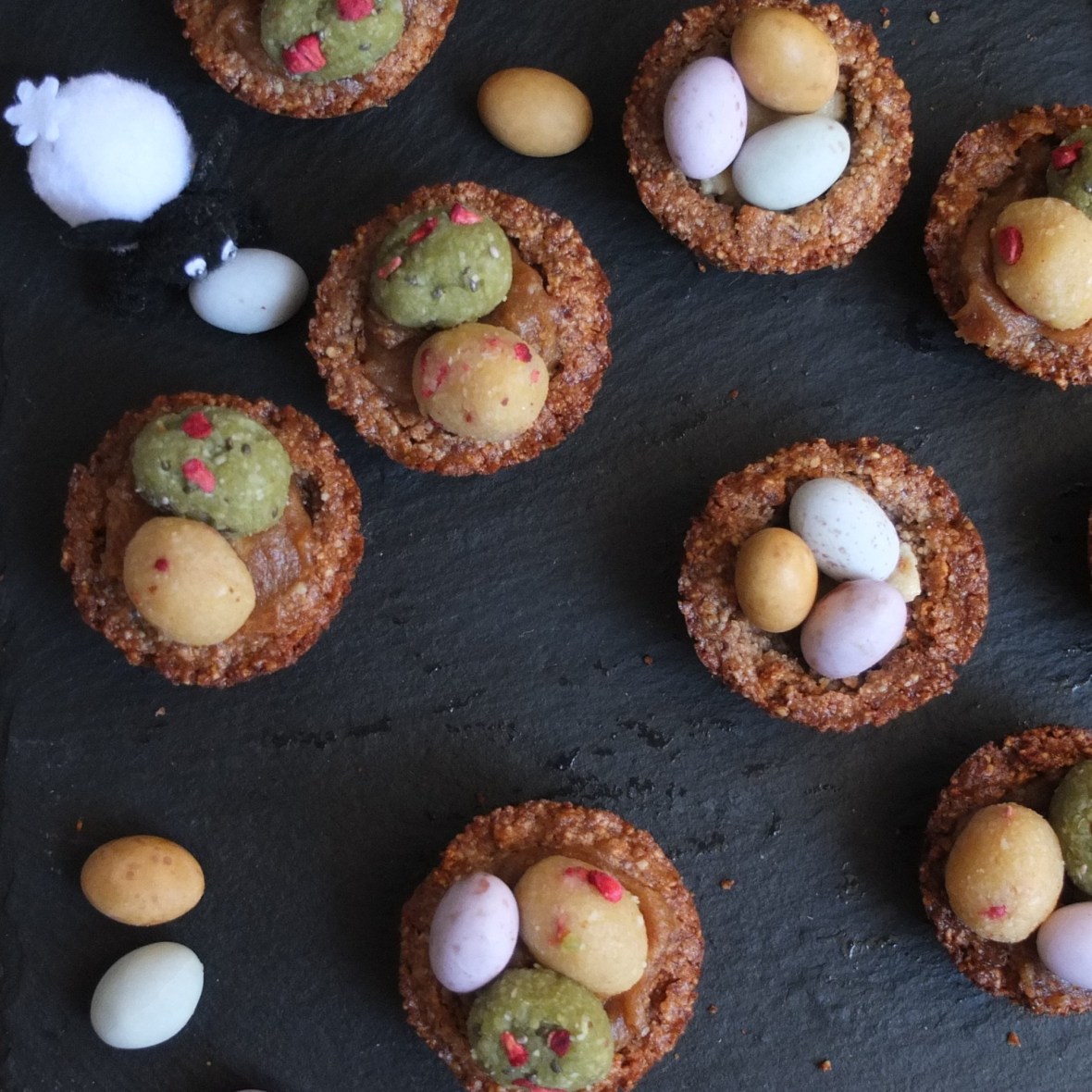 Healthy cinnamon spiced cookie nests for Easter