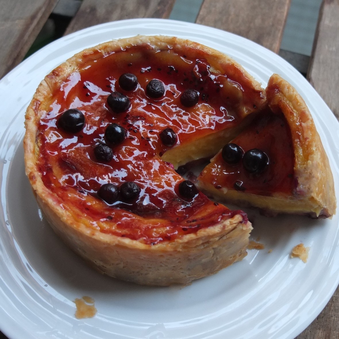 Blackcurrant custard tart - flan cassis