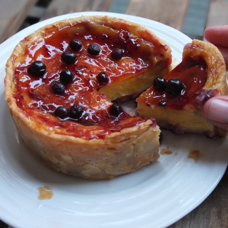 Blackcurrant custard tart - flan cassis