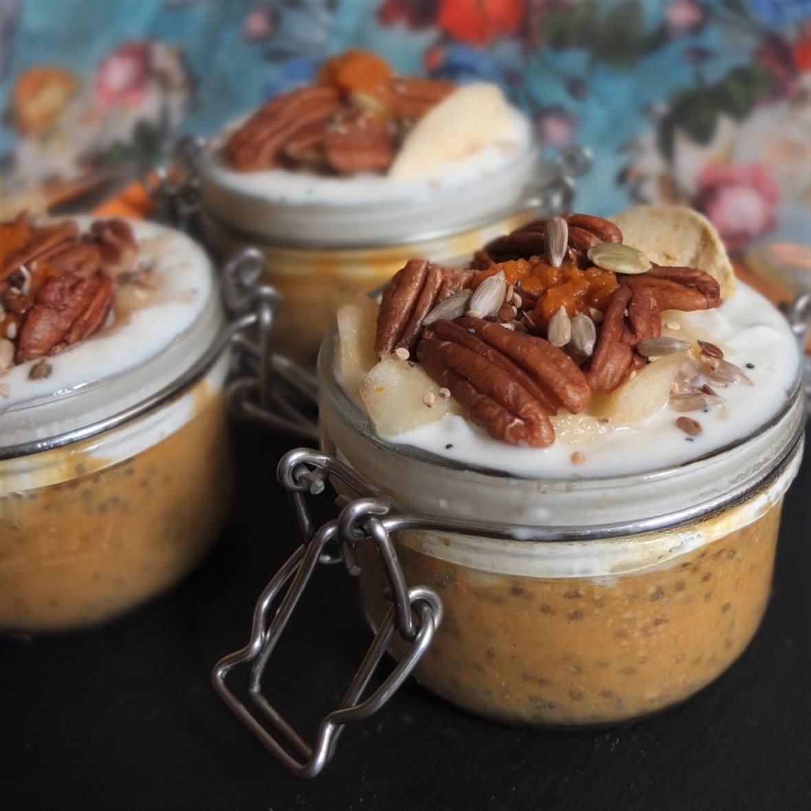 Autumn pumpkin chia pudding