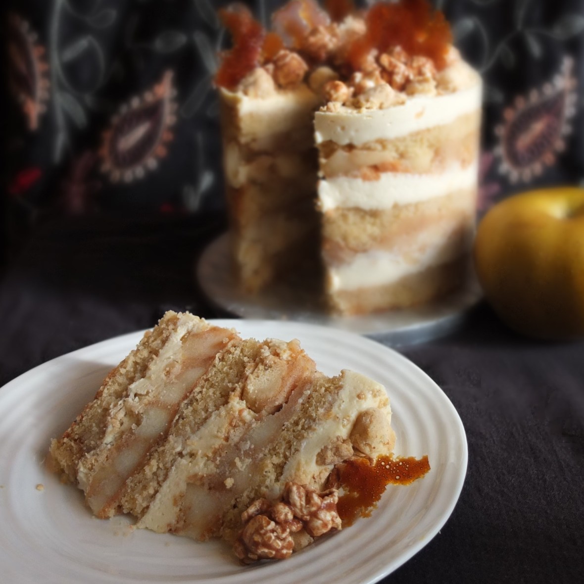 Healthier apple pie layer cake, gluten free or not