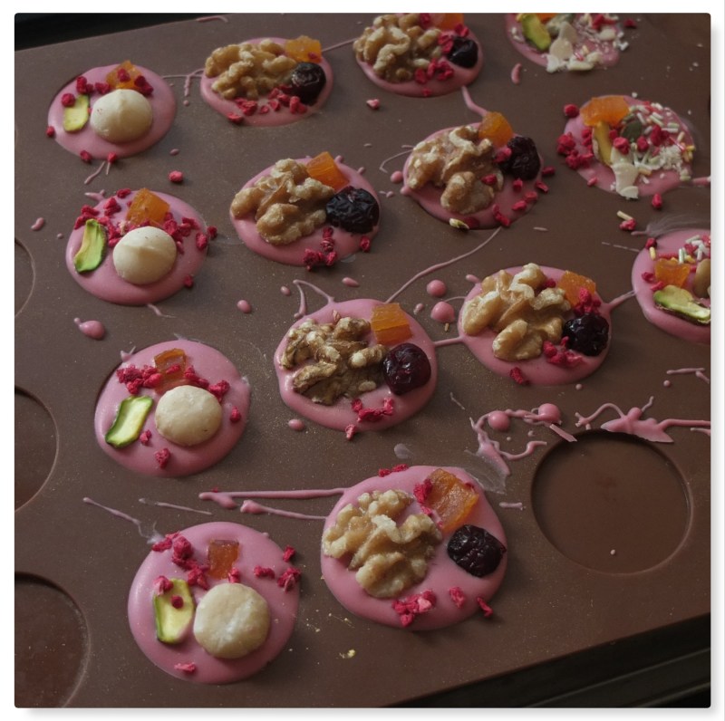 Ruby chocolate mendiants