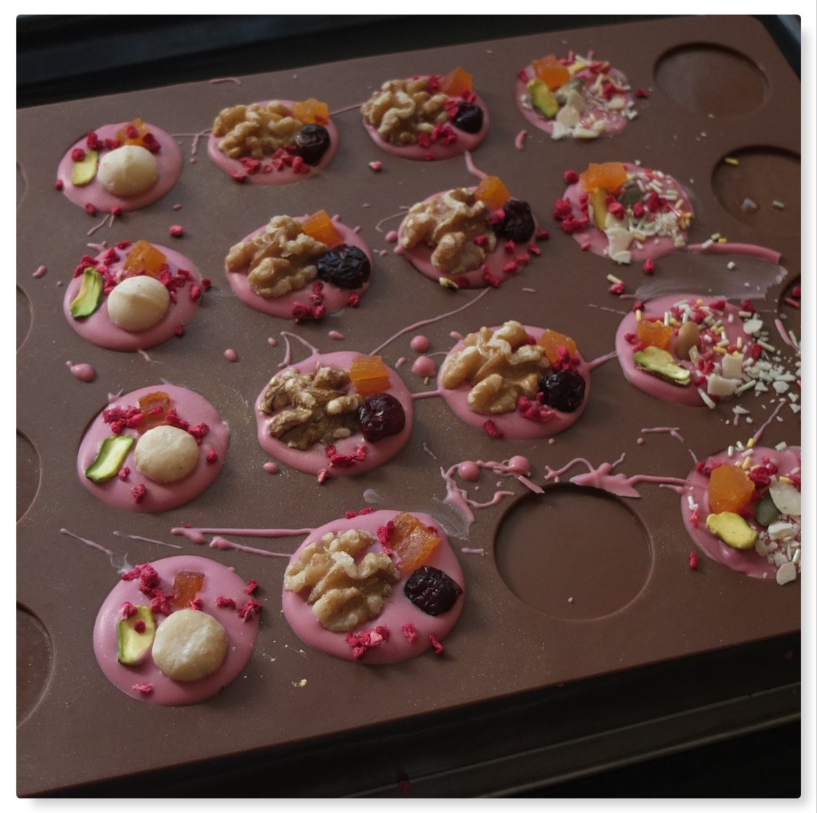 Ruby chocolate mendiants