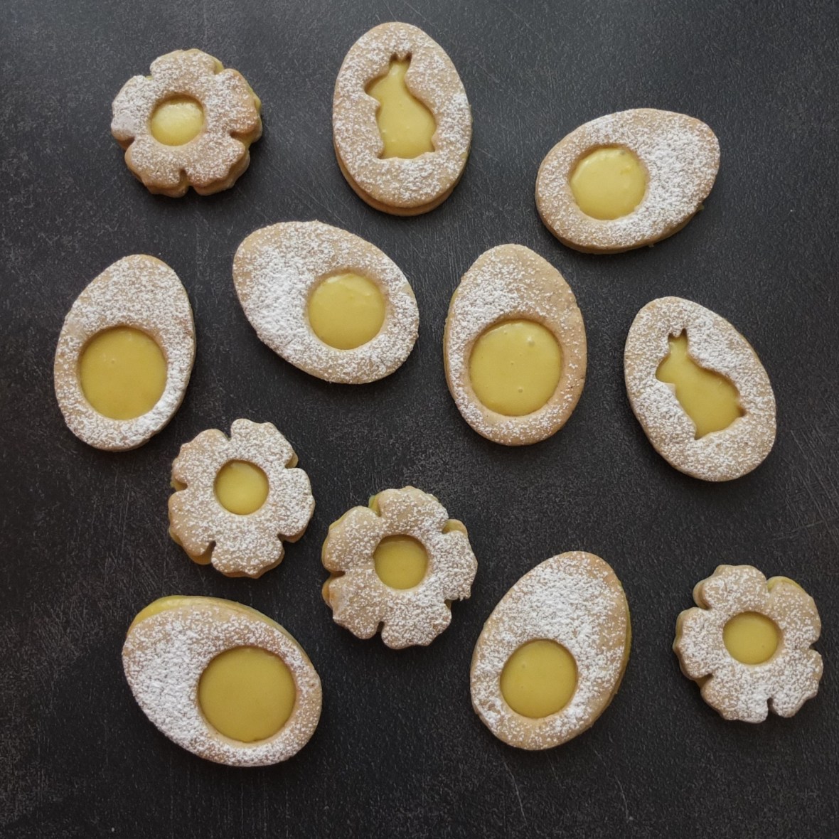 Vegan maple syrup lemon curd Easter biscuits (cookies)