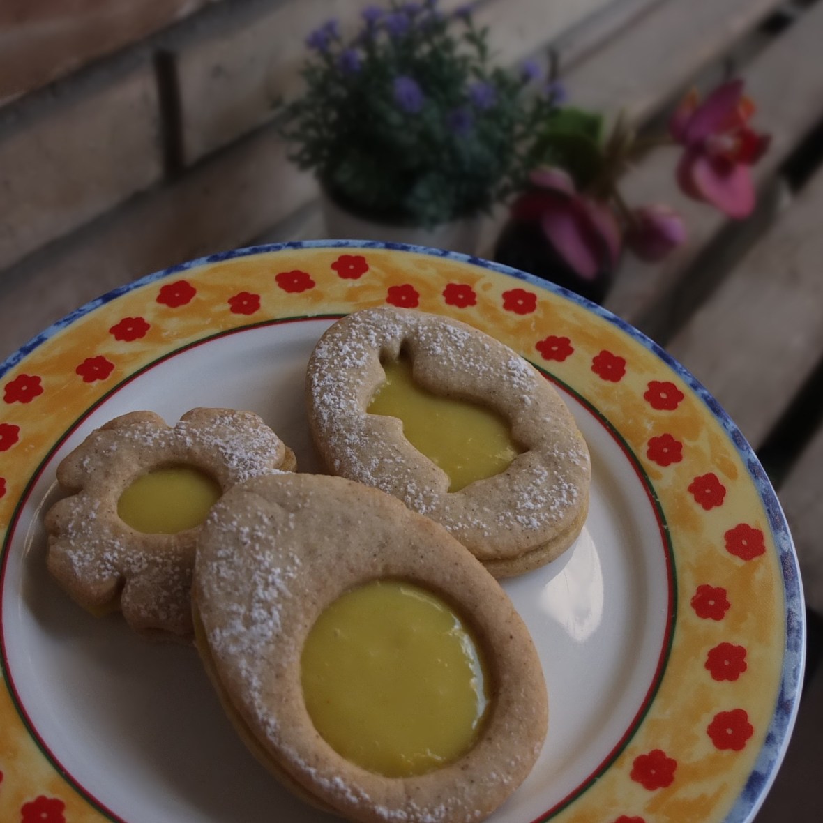 Vegan maple syrup lemon curd Easter biscuits (cookies)