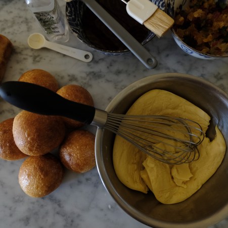 Assembling brioches polonaises prep