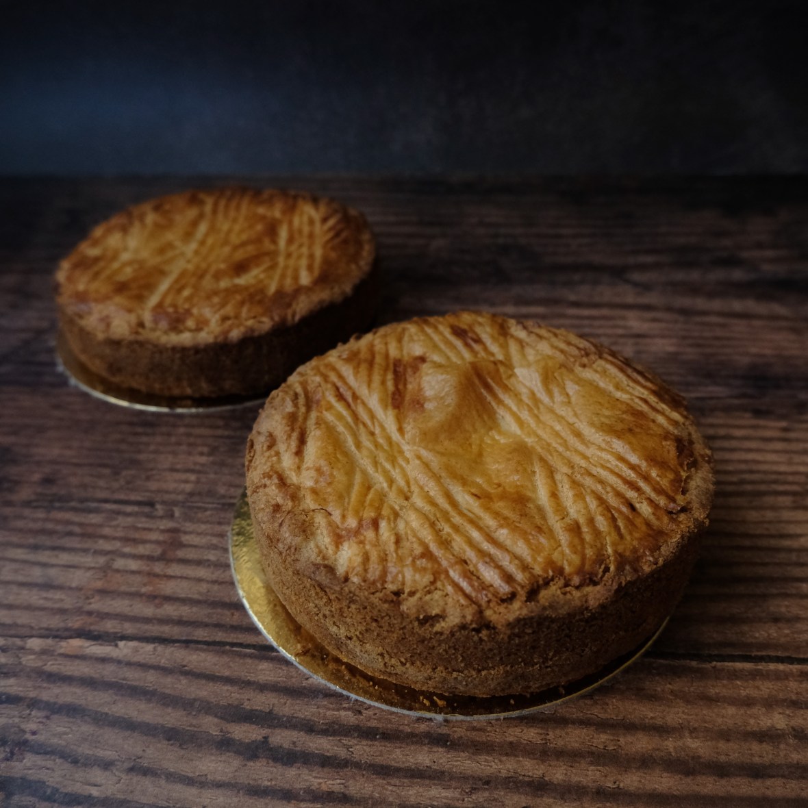 Mandarin and black cherry Gâteaux Basques
