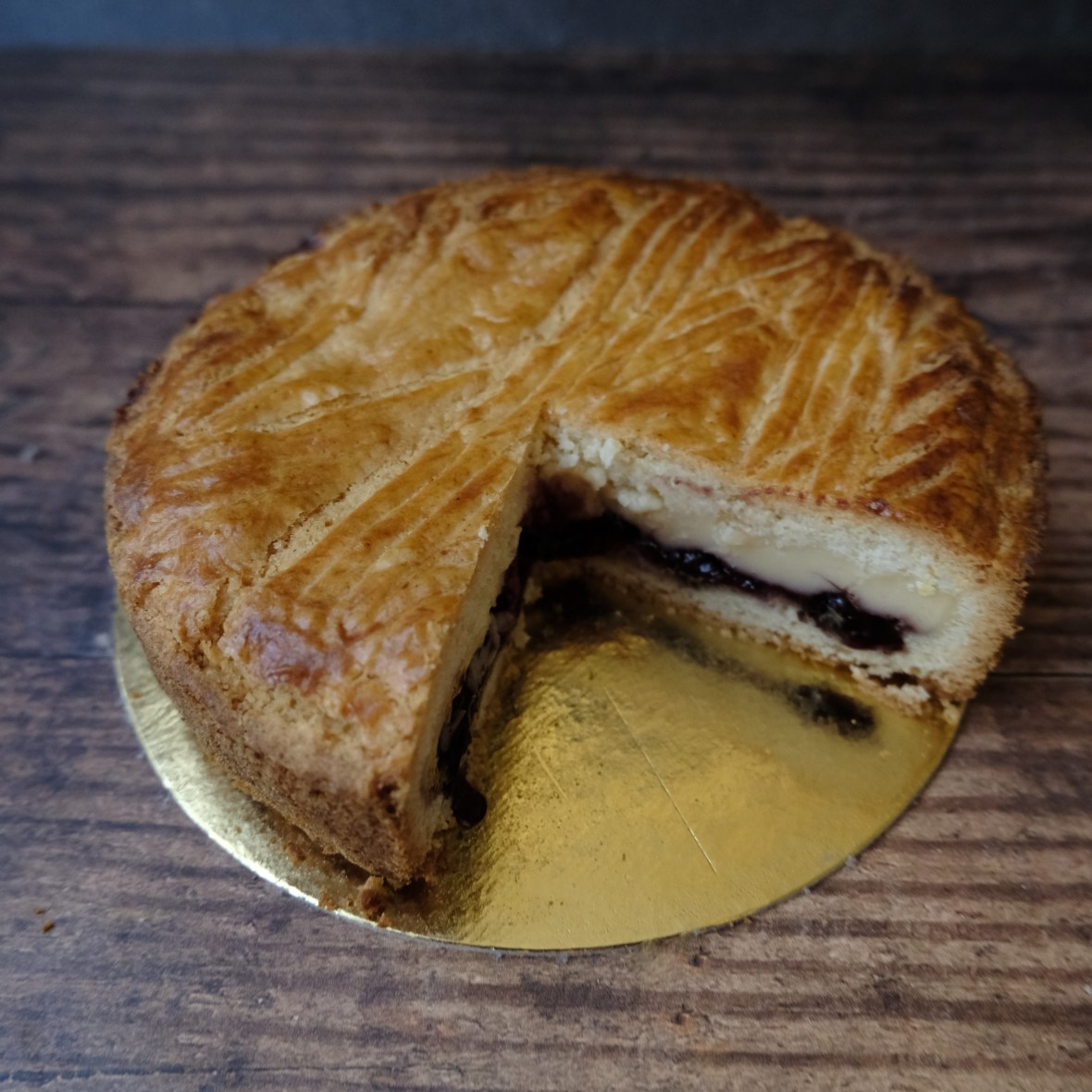 Black cherry Gâteau Basque