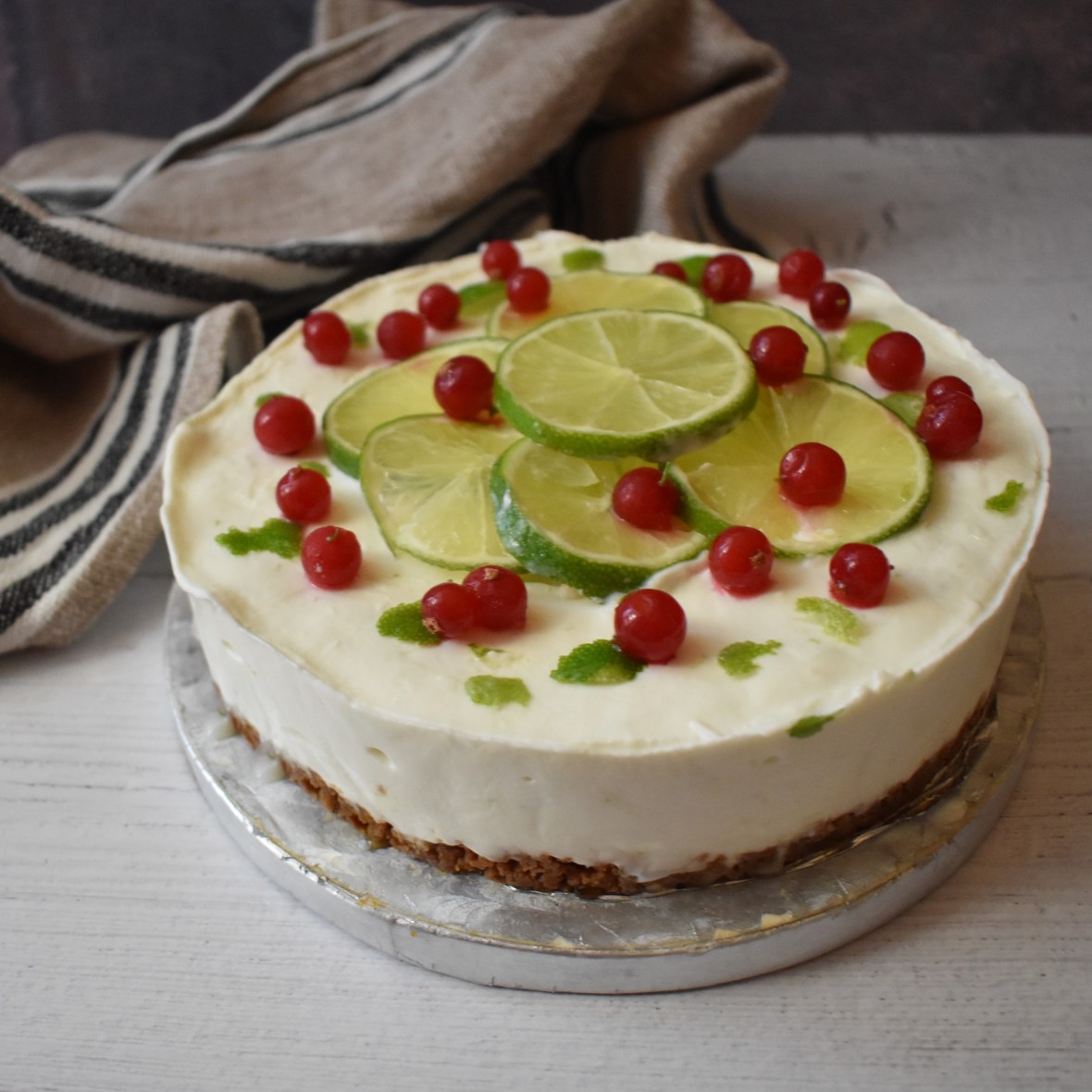 Lime goats cheesecake