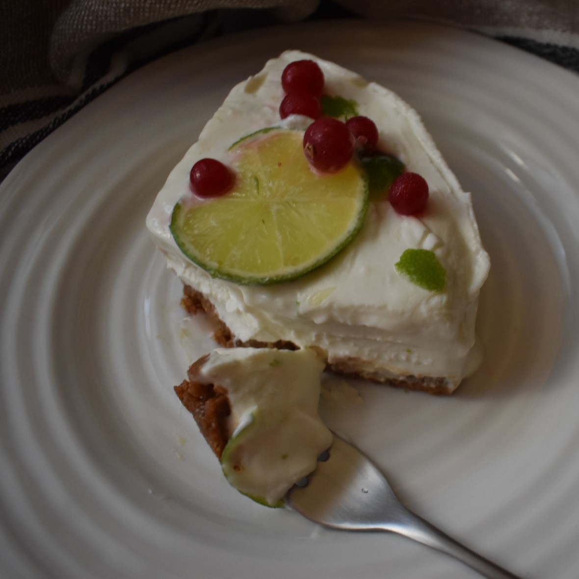 Lime goats cheesecake