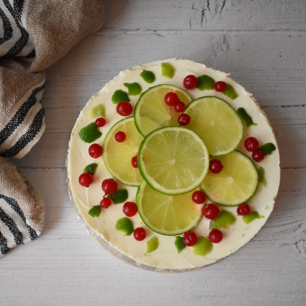 Lime goats cheesecake