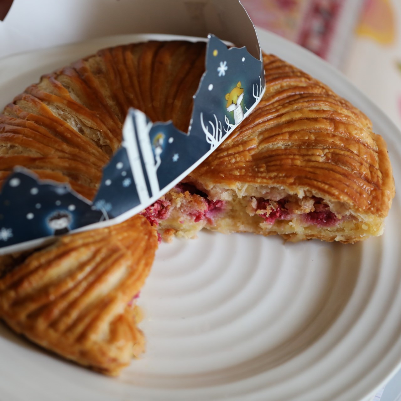 Galette Ispahan - raspberry, lychee and rose king's cake